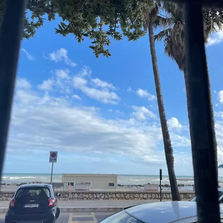 La Baia Διαμέρισμα Άντζιο